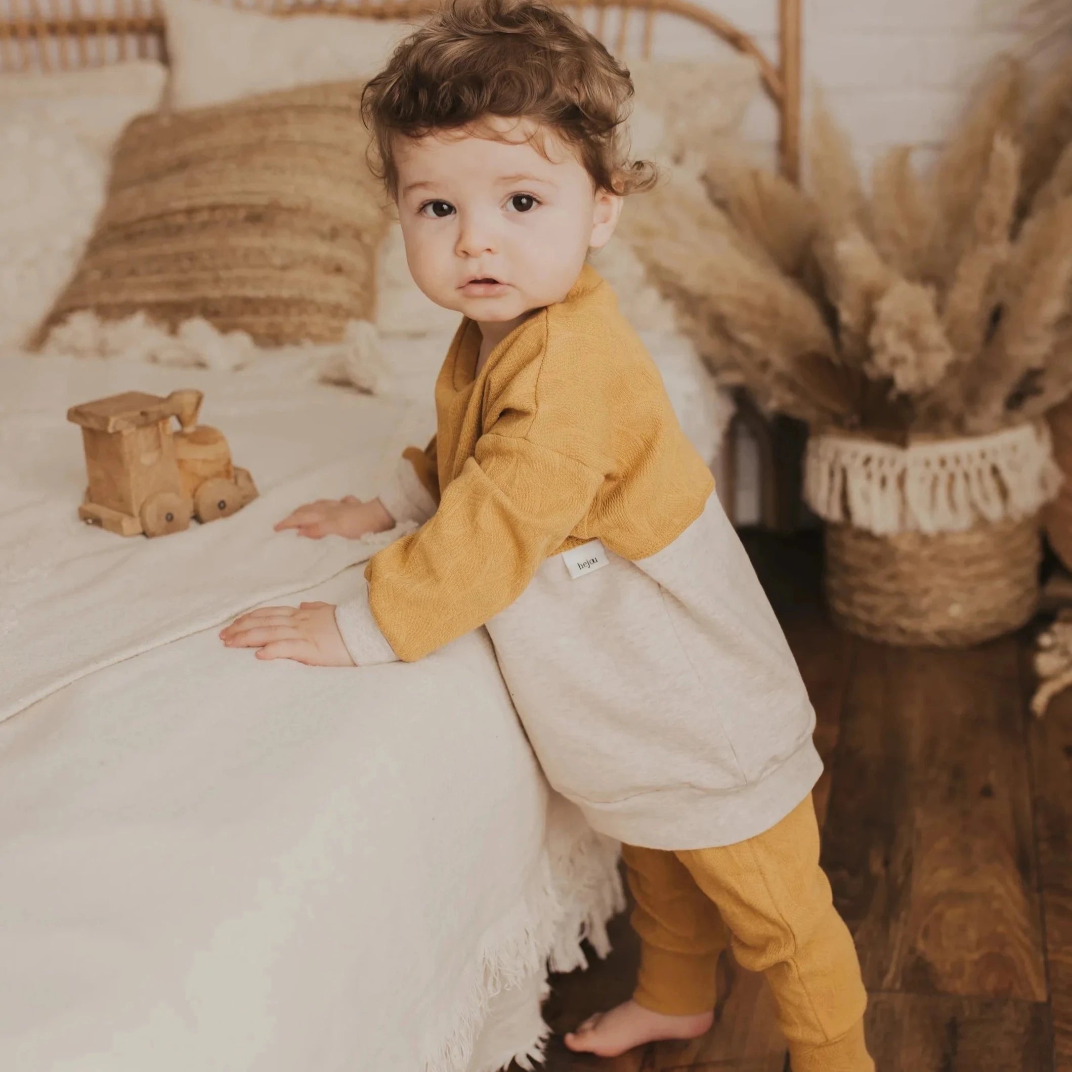 Oversized Sweater "Gelb/Beige"