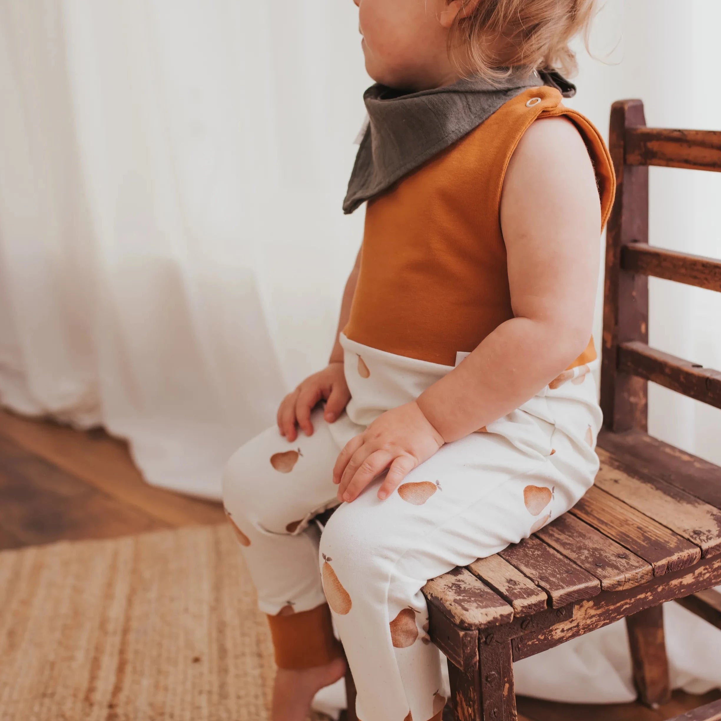 Babystrampler "Birne"