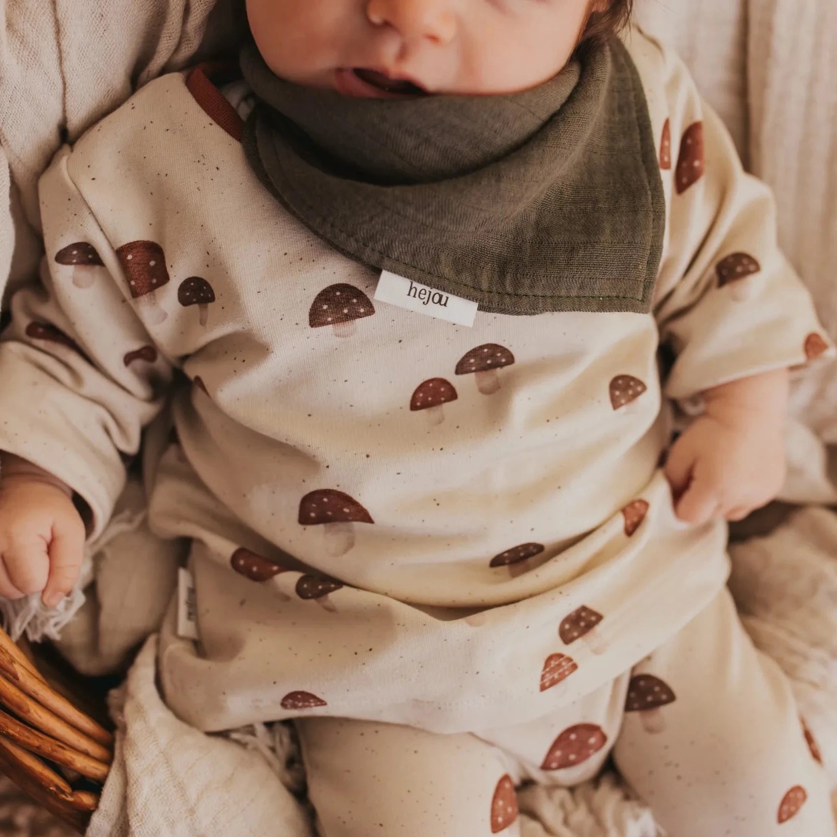 Babystrampler "Pilze"