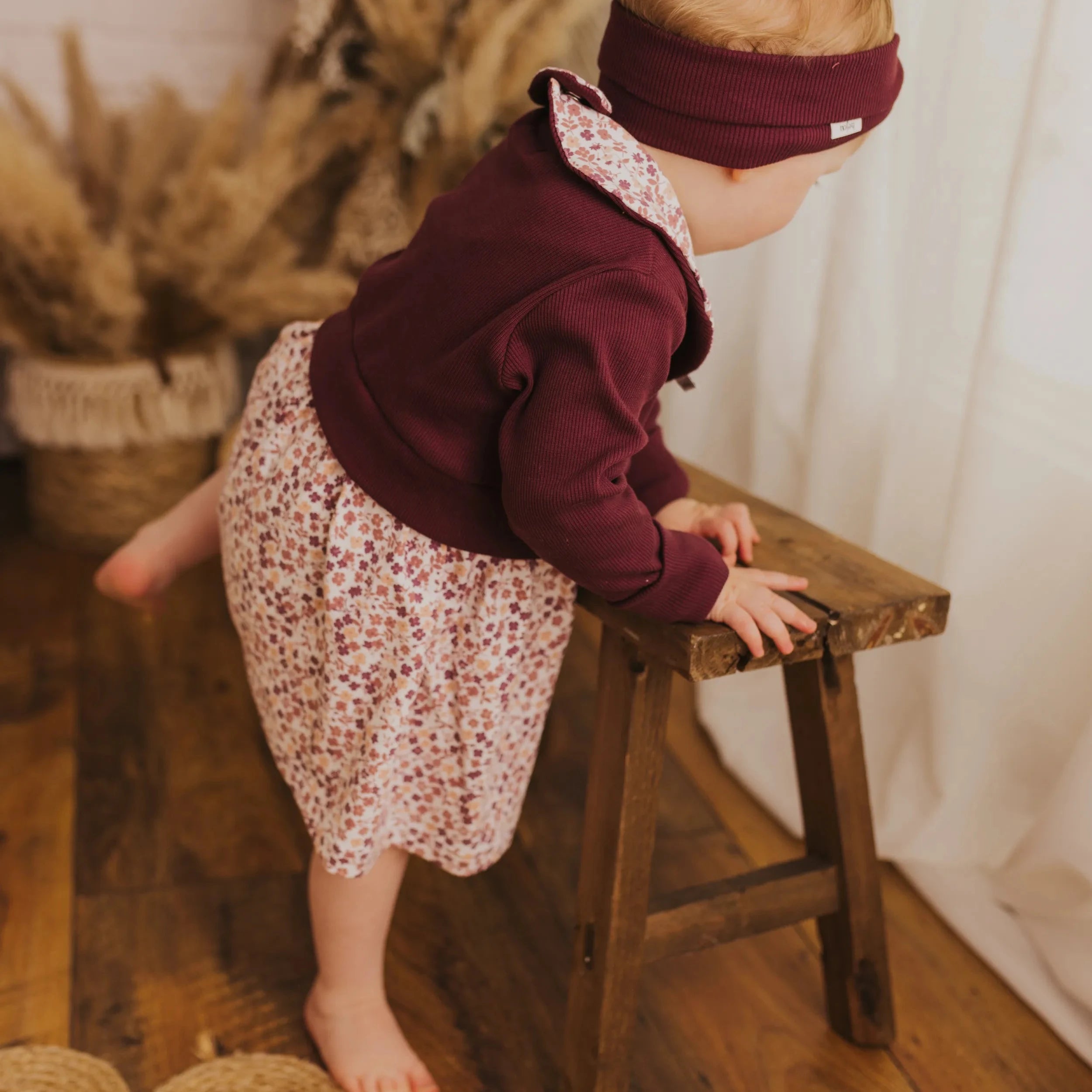 Kleid "Blumen/Pflaume"