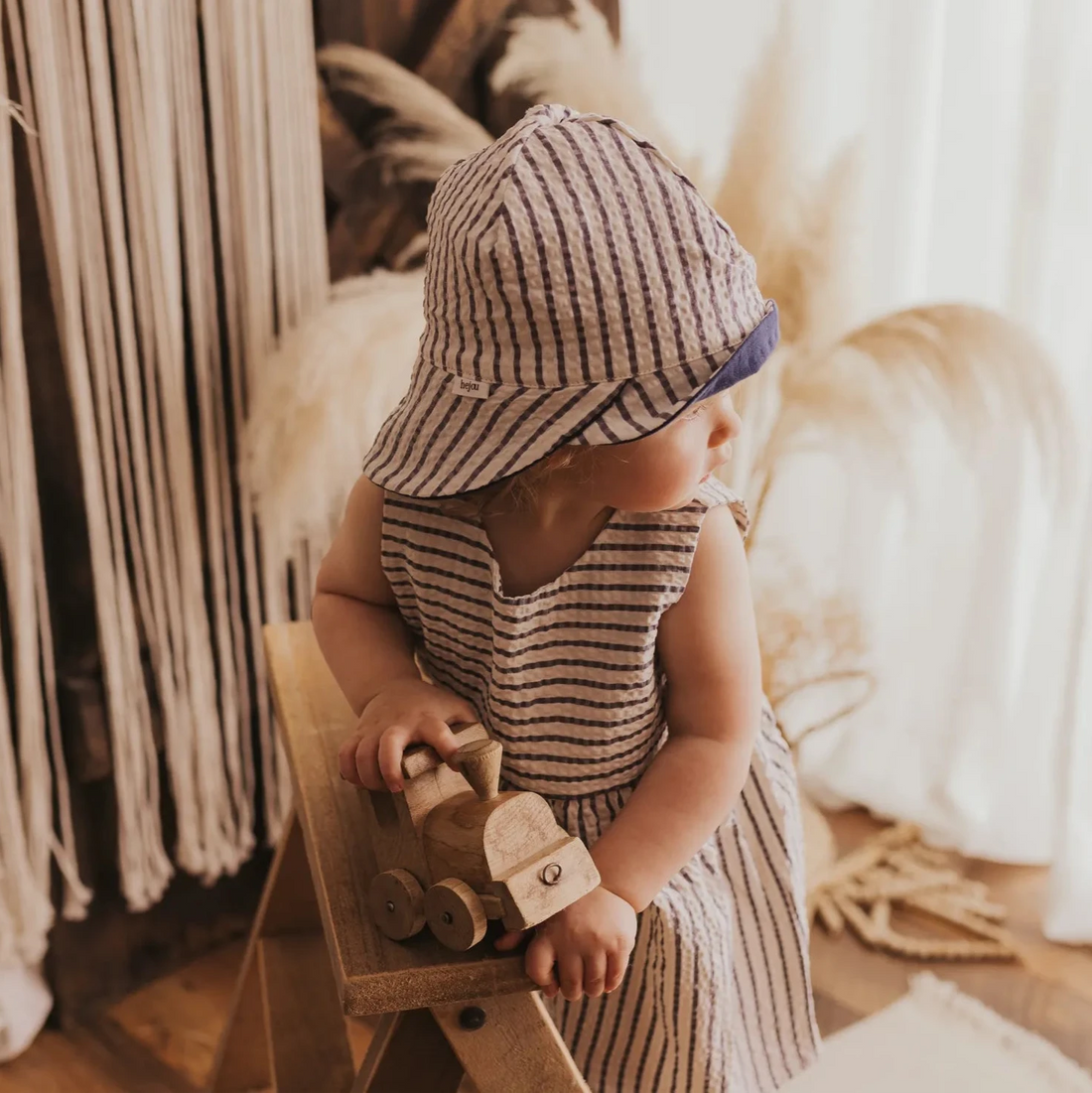 Wende-Sonnenhut Musselin "Blau/Streifen" - 2 in 1